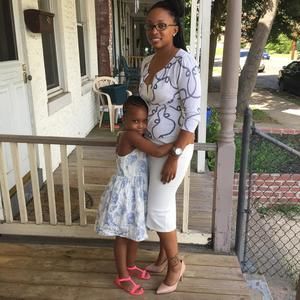 Meet your Posher, Kiana